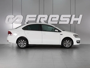 Седан Volkswagen Polo 2019 года, 1346000 рублей, Красный Пахарь