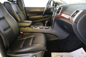 Внедорожник Jeep Grand Cherokee 2012 года, 2749000 рублей, Омск