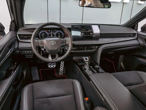 Седан Toyota Camry 2025 года, 4599000 рублей, Краснодар