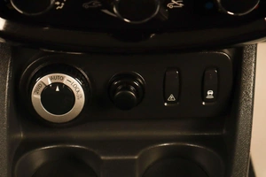 Внедорожник Nissan Terrano 2015 года, 999000 рублей, Челябинск