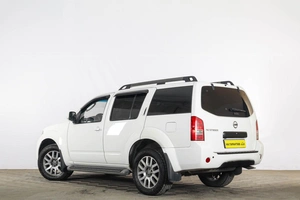 Внедорожник Nissan Pathfinder 2012 года, 1829000 рублей, Тюмень