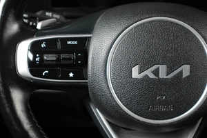 Внедорожник Kia Sportage 2023 года, 2999000 рублей, Тюмень