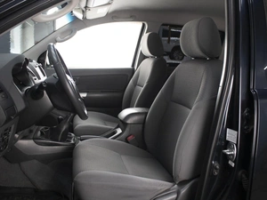 Пикап Toyota Hilux 2013 года, 2150000 рублей, Омск
