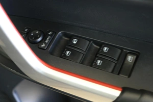 Внедорожник Toyota Raize 2020 года, 1599000 рублей, Омск
