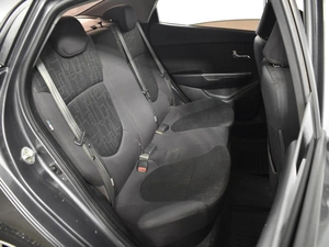 Седан Kia Rio 2013 года, 835200 рублей, Казань
