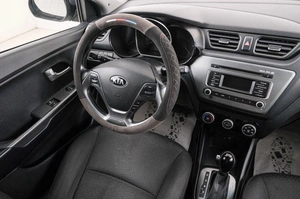 Хетчбэк Kia Rio 2016 года, 1079000 рублей, Красноярск