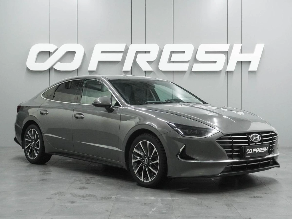 Седан Hyundai Sonata 2020 года, 2438000 рублей, Воронеж