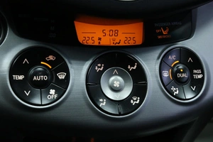 Внедорожник Toyota RAV4 2008 года, 1454000 рублей, Солонцы