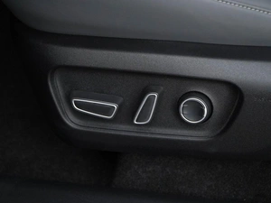 Внедорожник Toyota RAV4 2026 года, 4247434 рублей, Москва