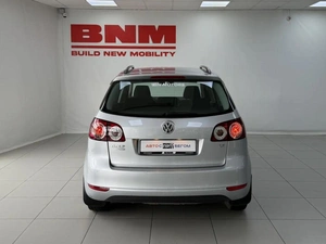 Хэтчбек Volkswagen Golf Plus 2013 года, 840000 рублей, Смоленск