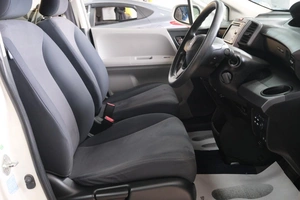 Минивэн Honda Freed 2009 года, 1169000 рублей, Омск