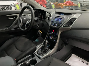 Седан Hyundai Elantra 2014 года, 1197000 рублей, Солонцы