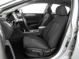 Седан Hyundai Sonata 2019 года, 1768444 рублей, Москва