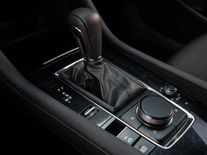 Хетчбэк Mazda 3 2019 года, 2140000 рублей, Краснодар