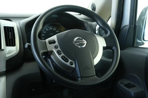 Минивэн Nissan NV200 2011 года, 1599000 рублей, Омск