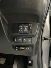 Минивэн Honda Freed 2017 года, 1467000 рублей, Солонцы