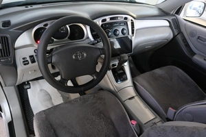 Внедорожник Toyota Highlander 2004 года, 1199000 рублей, Омск