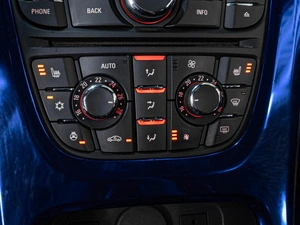 Хетчбэк Opel Astra GTC 2012 года, 798000 рублей, Ставрополь