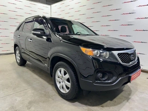 Внедорожник Kia Sorento 2012 года, 1230000 рублей, Красноярск