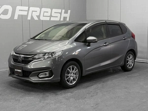 Хетчбэк Honda Fit 2018 года, 950000 рублей, Омск