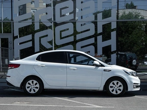 Седан Kia Rio 2016 года, 949000 рублей, Волгоград
