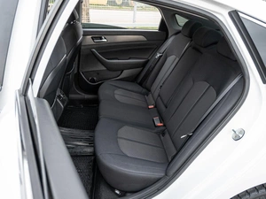 Седан Hyundai Sonata 2018 года, 2050000 рублей, Краснодар