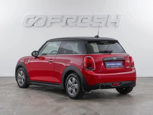 Хетчбэк MINI Cooper 2018 года, 2077077 рублей, Москва