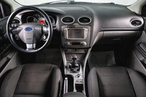 Седан Ford Focus 2009 года, 469000 рублей, Сургут