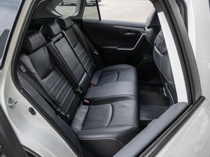 Внедорожник Toyota RAV4 2019 года, 3070000 рублей, Краснодар