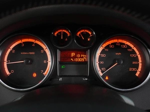 Хетчбэк Peugeot 308 2013 года, 629000 рублей, Воронеж