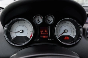 Седан Peugeot 408 2014 года, 600000 рублей, Ульяновск