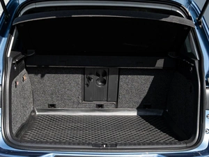 Внедорожник Volkswagen Tiguan 2011 года, 1280000 рублей, Краснодар