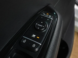 Седан Kia Optima 2018 года, 2129000 рублей, Воронеж