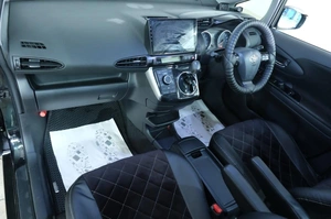 Минивэн Toyota Wish 2014 года, 1279000 рублей, Омск