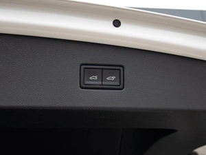 Внедорожник Volkswagen Tiguan 2019 года, 2330000 рублей, Краснодар