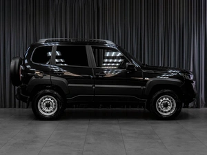 Внедорожник ВАЗ (LADA) Niva Travel 2022 года, 1139000 рублей, Тюмень