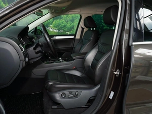 Внедорожник Volkswagen Touareg 2015 года, 2998000 рублей, Тверь