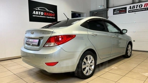 Хетчбэк Hyundai Solaris 2011 года, 828000 рублей, Красноярск