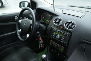 Хетчбэк Ford Focus 2007 года, 603000 рублей, Солонцы