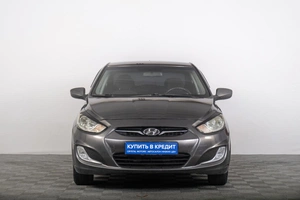 Седан Hyundai Solaris 2014 года, 839000 рублей, Томск