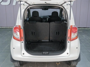 Хетчбэк Toyota Ractis 2009 года, 799000 рублей, Сургут