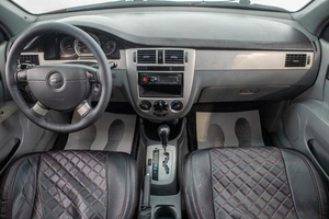 Седан Chevrolet Lacetti 2009 года, 629000 рублей, Барнаул