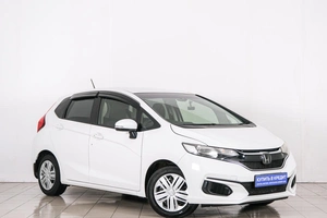 Хетчбэк Honda Fit 2019 года, 1359000 рублей, Красноярск