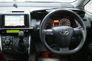 Минивэн Toyota Wish 2013 года, 1438000 рублей, Солонцы