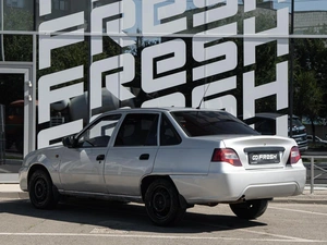 Седан Daewoo Nexia 2010 года, 215000 рублей, Волгоград