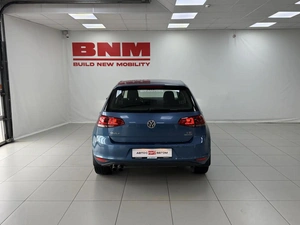 Хэтчбек Volkswagen Golf 2013 года, 1125000 рублей, Смоленск