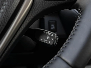 Внедорожник Toyota RAV4 2013 года, 2199000 рублей, Краснодар