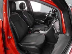 Хетчбэк Opel Astra 2012 года, 749000 рублей, Воронеж