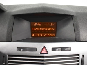 Хетчбэк Opel Astra 2014 года, 648200 рублей, Казань