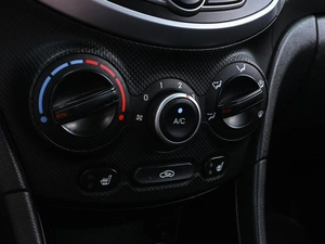 Хетчбэк Hyundai Solaris 2014 года, 930000 рублей, Волгоград